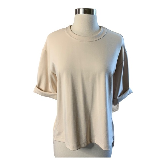 Club Monaco  TShirt With Roll Up Short Sleeves S/P - Picture 9 of 9